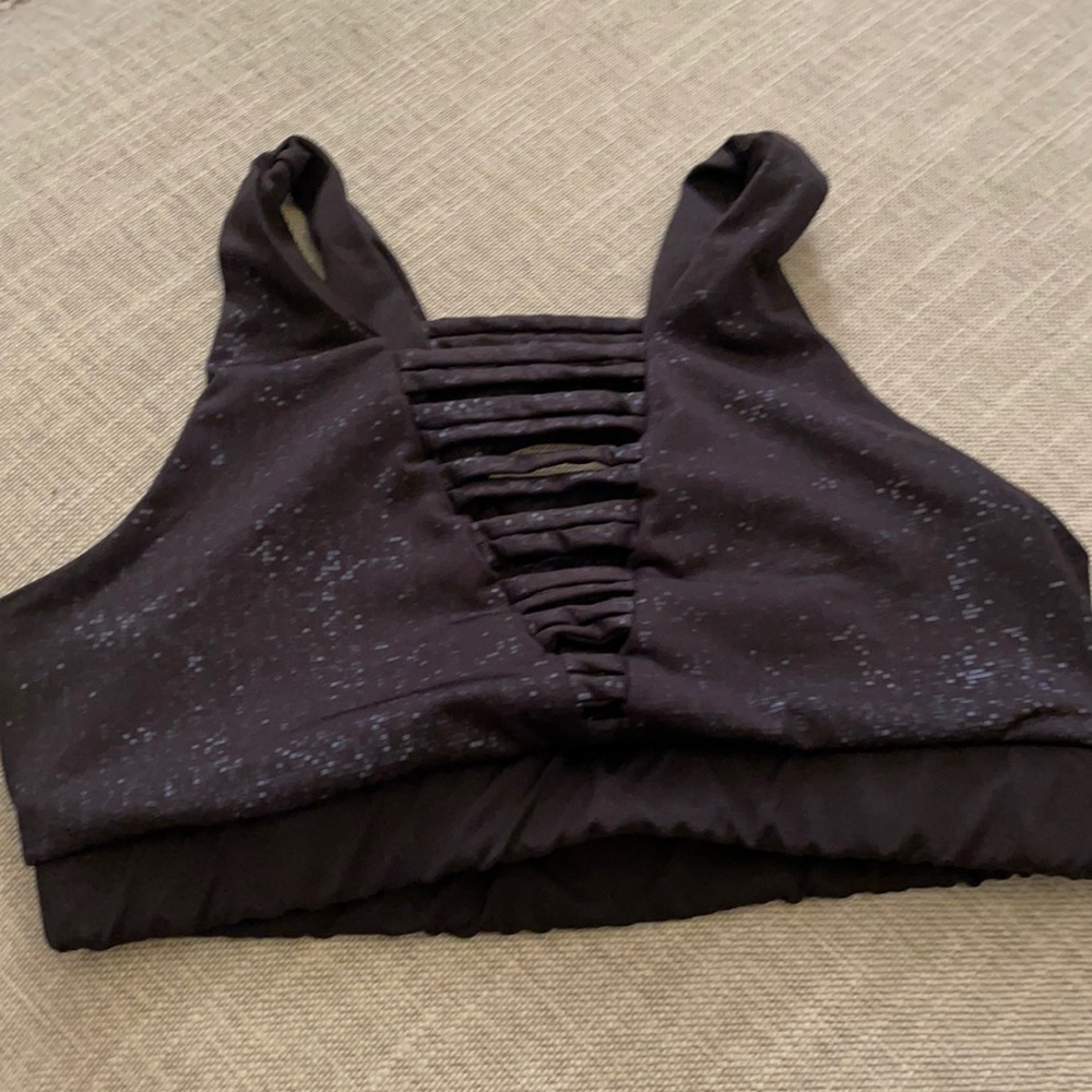 Peloton 925 Fit No Strings Attached Sports Bra